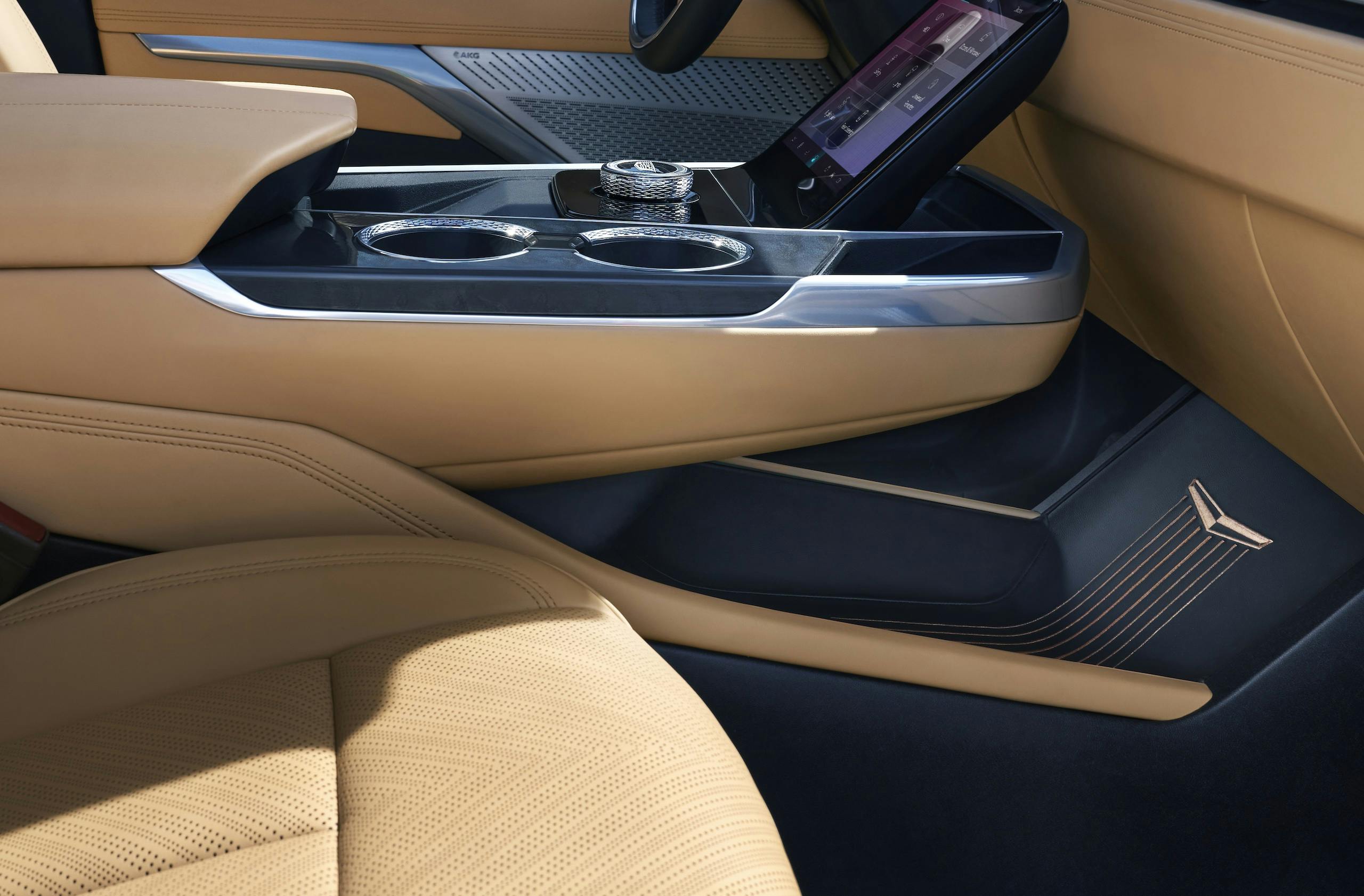 2025 Cadillac Escalade interior center console