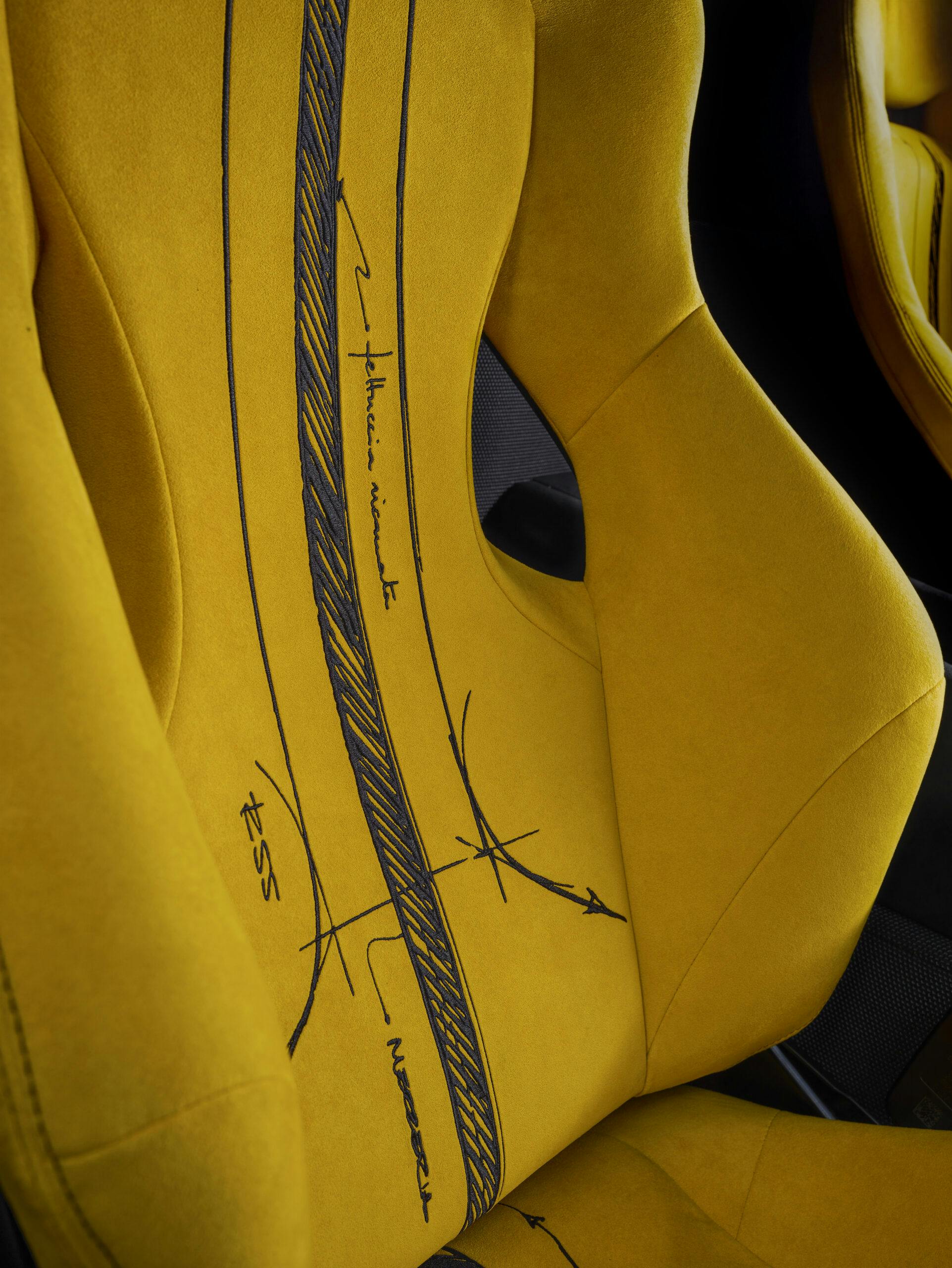 Ferrari_812_Competizione_Tailor_Made design sketch exotic one-off