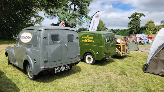 morris minor field vans