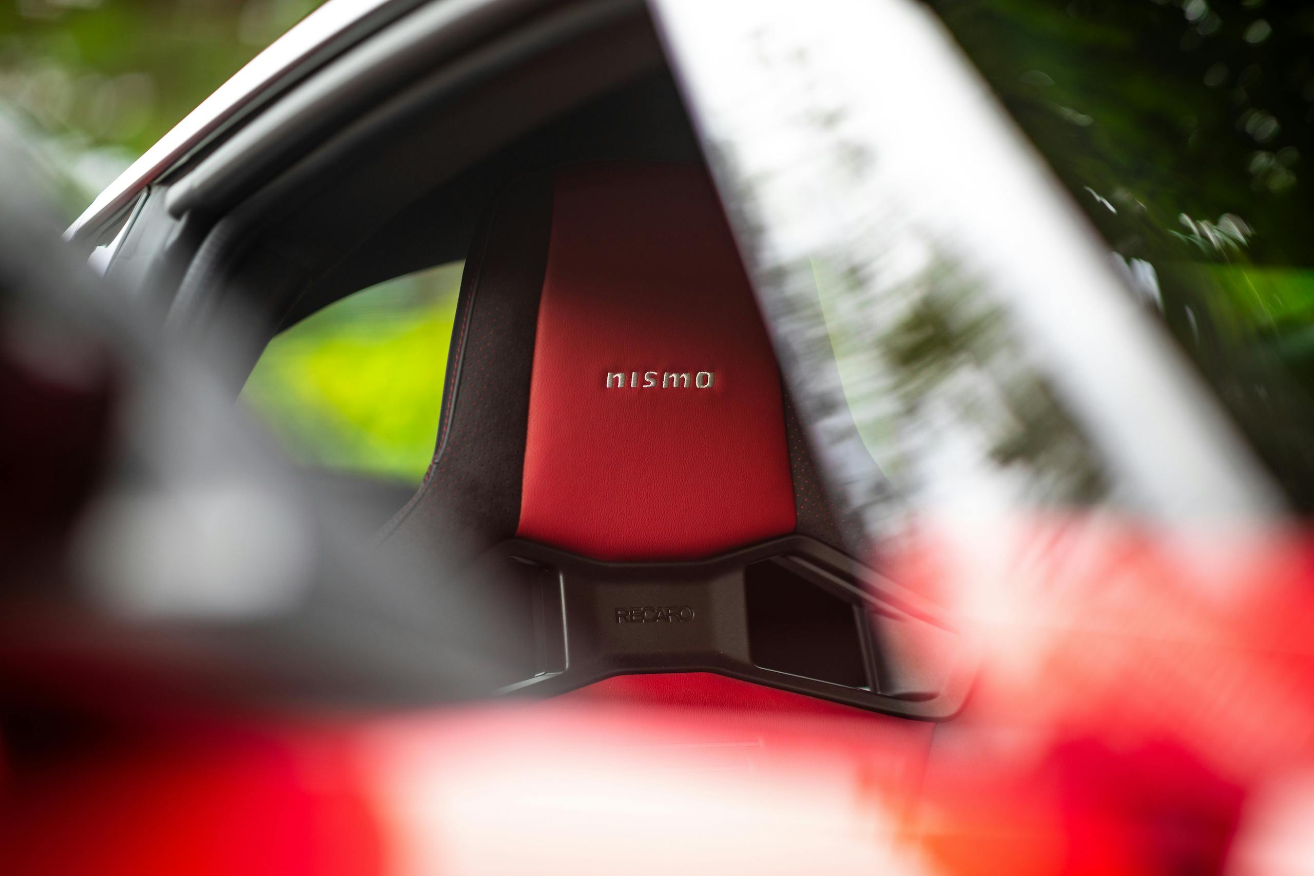 Nissan Z Nismo interior nissan headrest