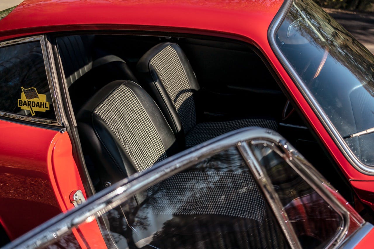Oldest Porsche 911 restoration interior seats