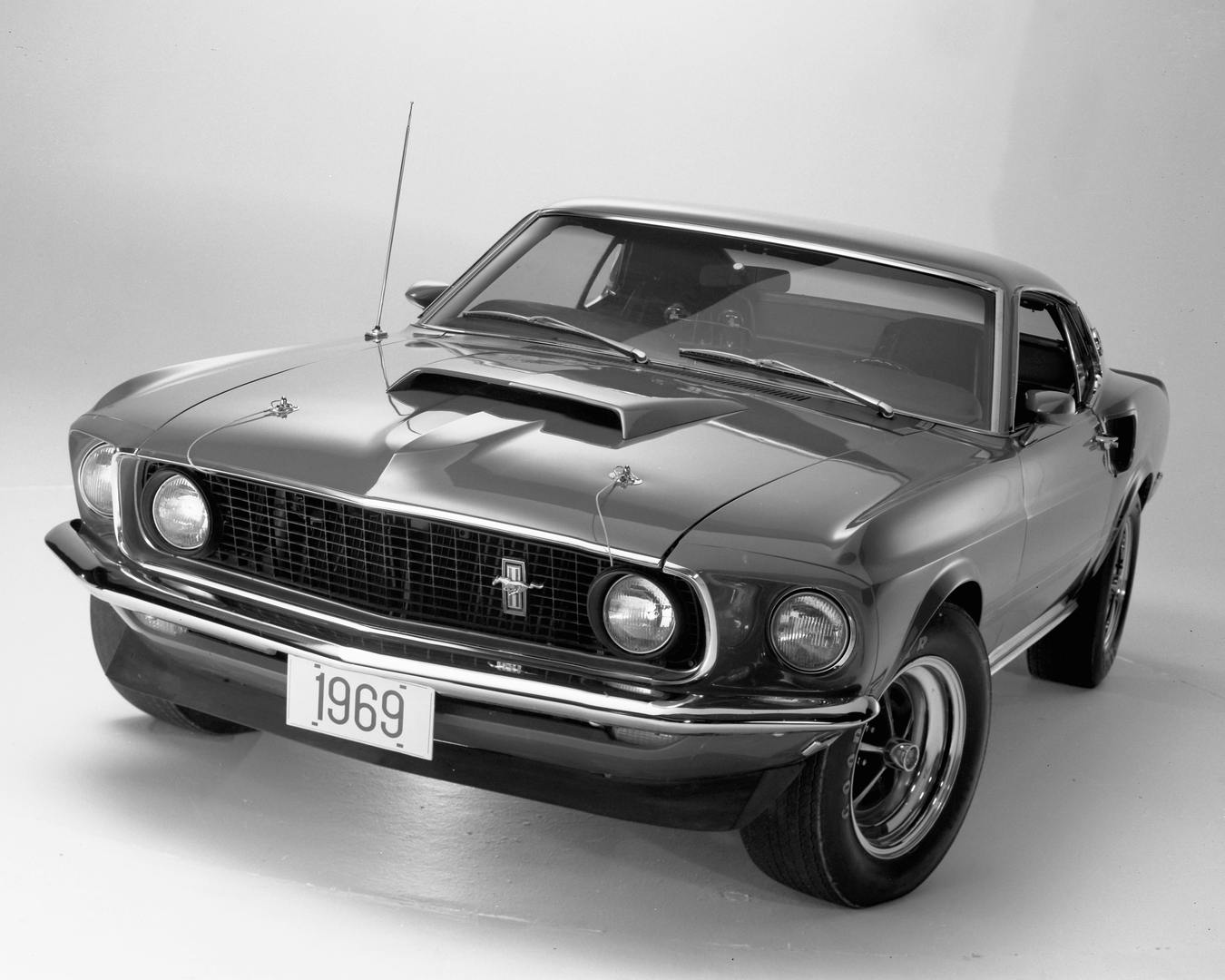1969_ford_mustang_boss_429_fastback