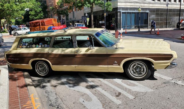 1968 Ford LTD Country Squire side