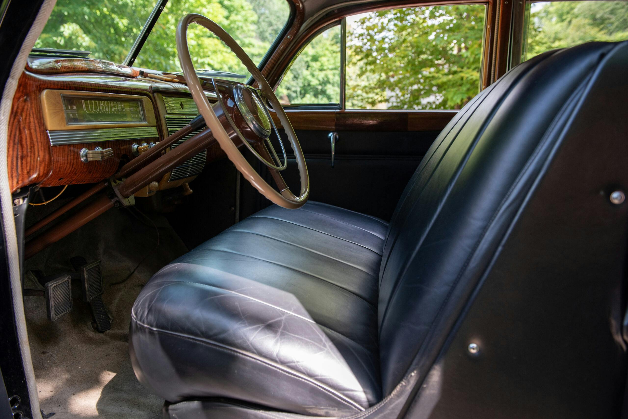 1941 Packard Super Eight One-Eighty Limo interior front seat
