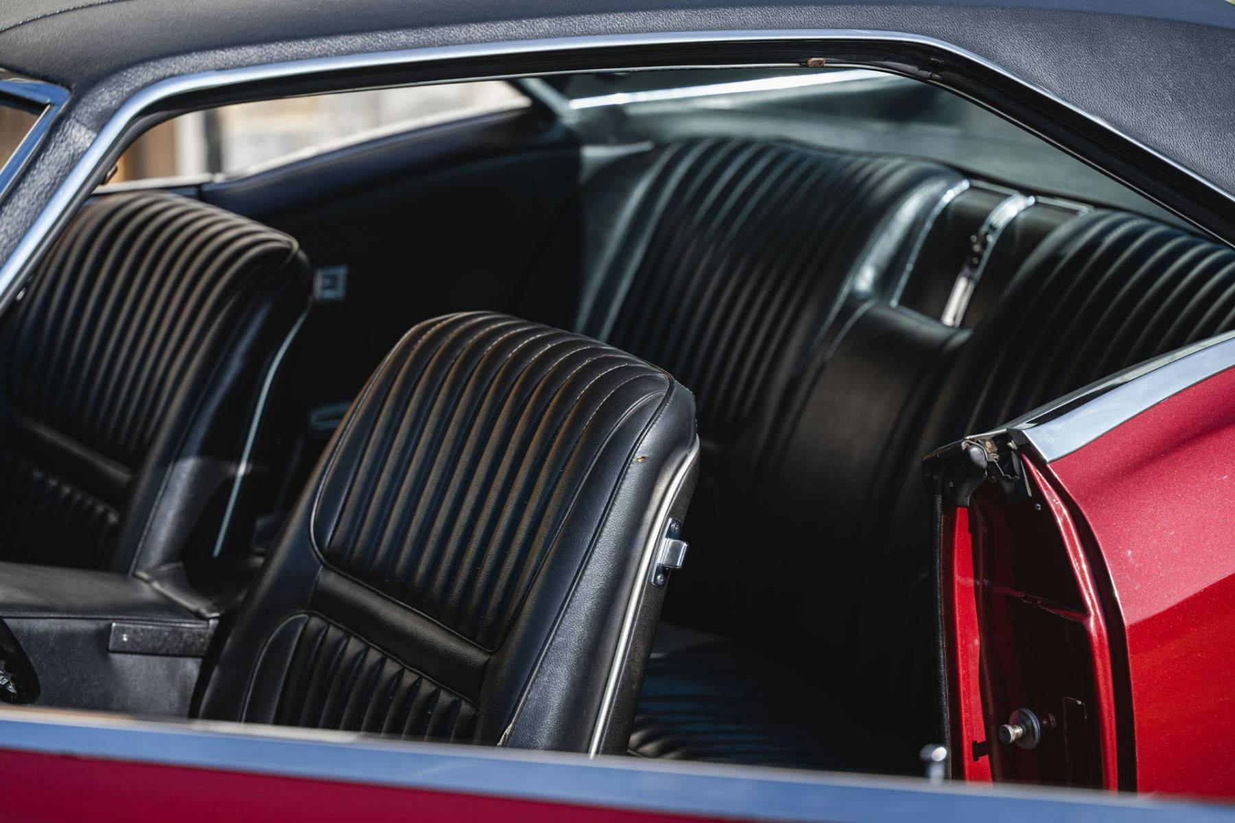 1967 Buick Riviera interior seats