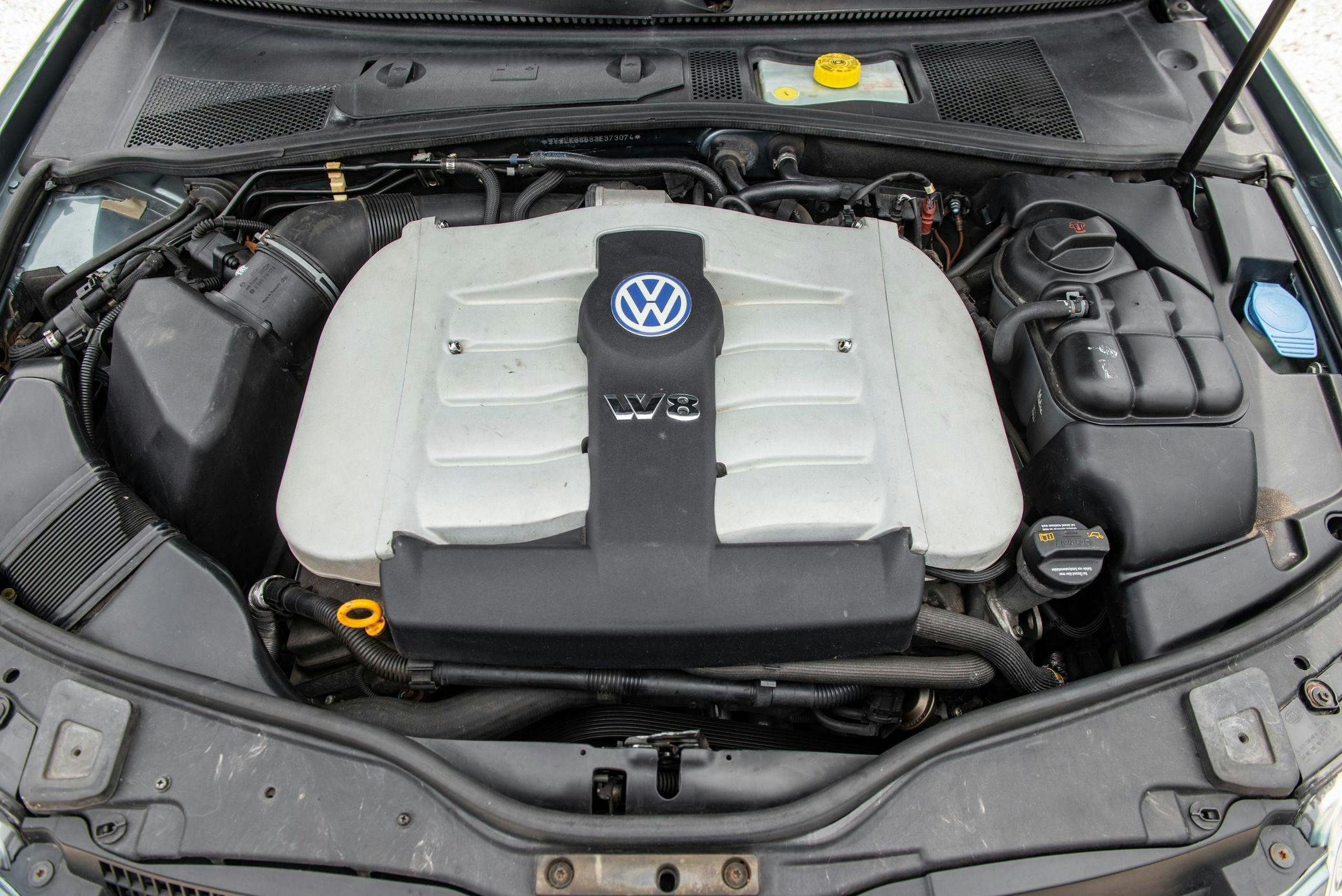 2003 Volkswagen Passat W8 wagon engine