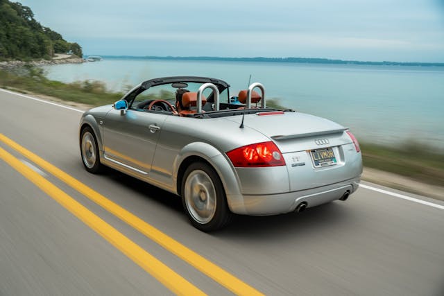 Audi TT Roadster Coastal Journey: Thrill & Scenery