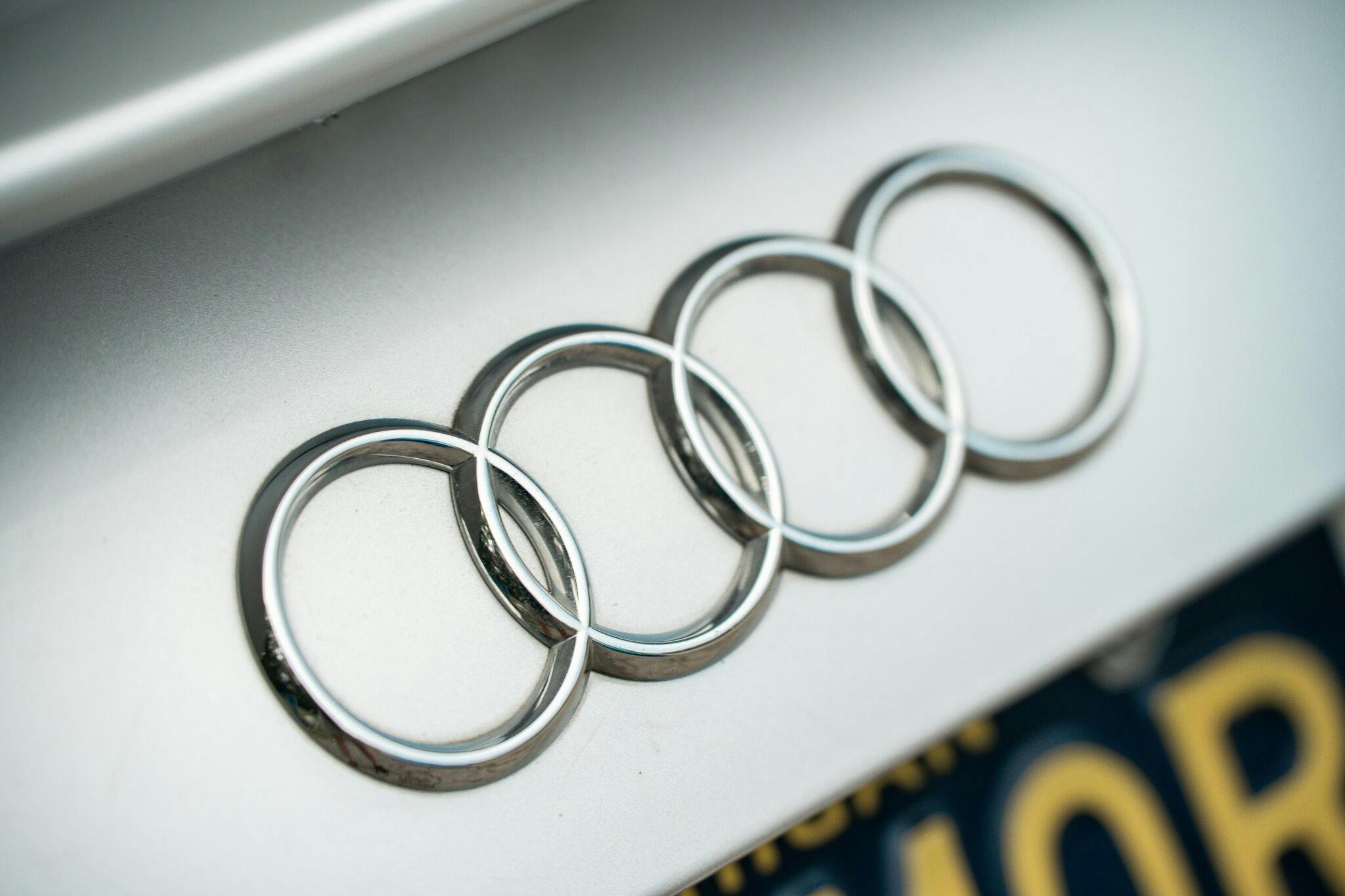 Audi TT MK1 Roadster badge rings