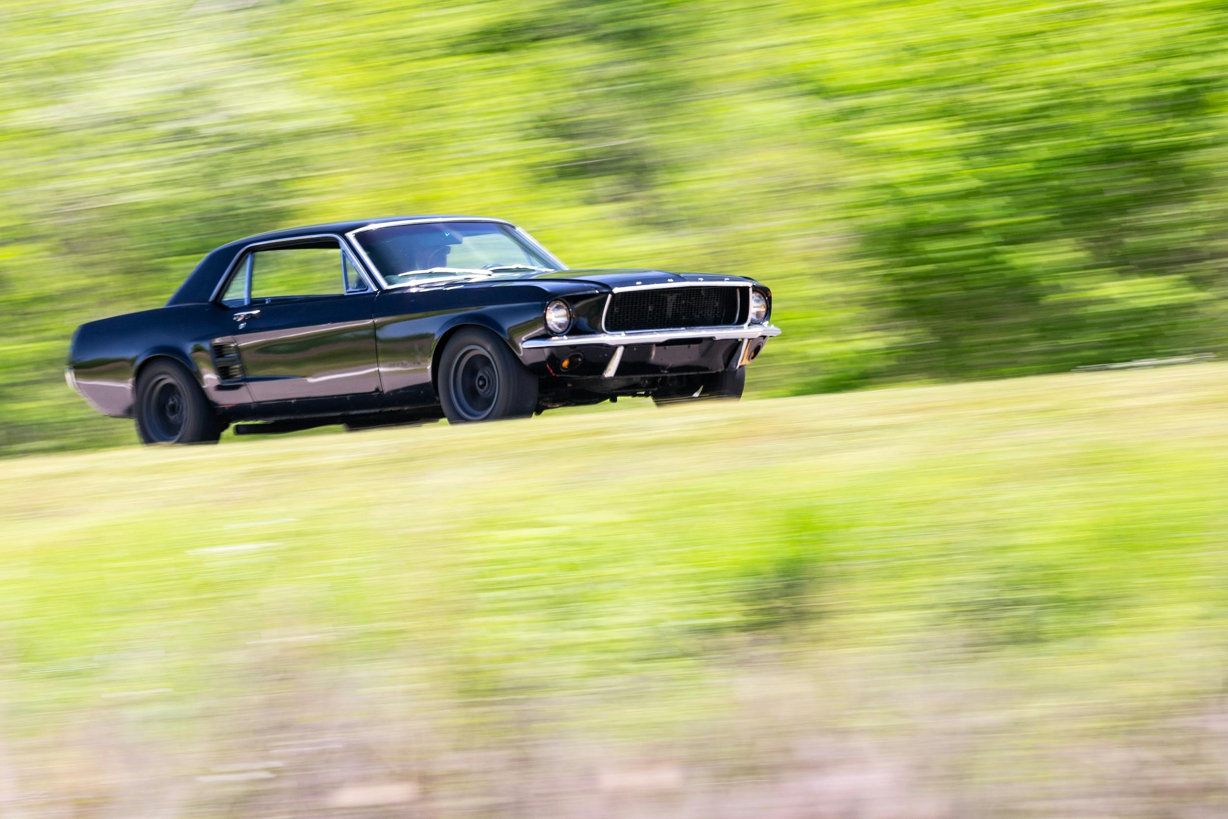 Crustang Ford Mustang Patina car action pan blur