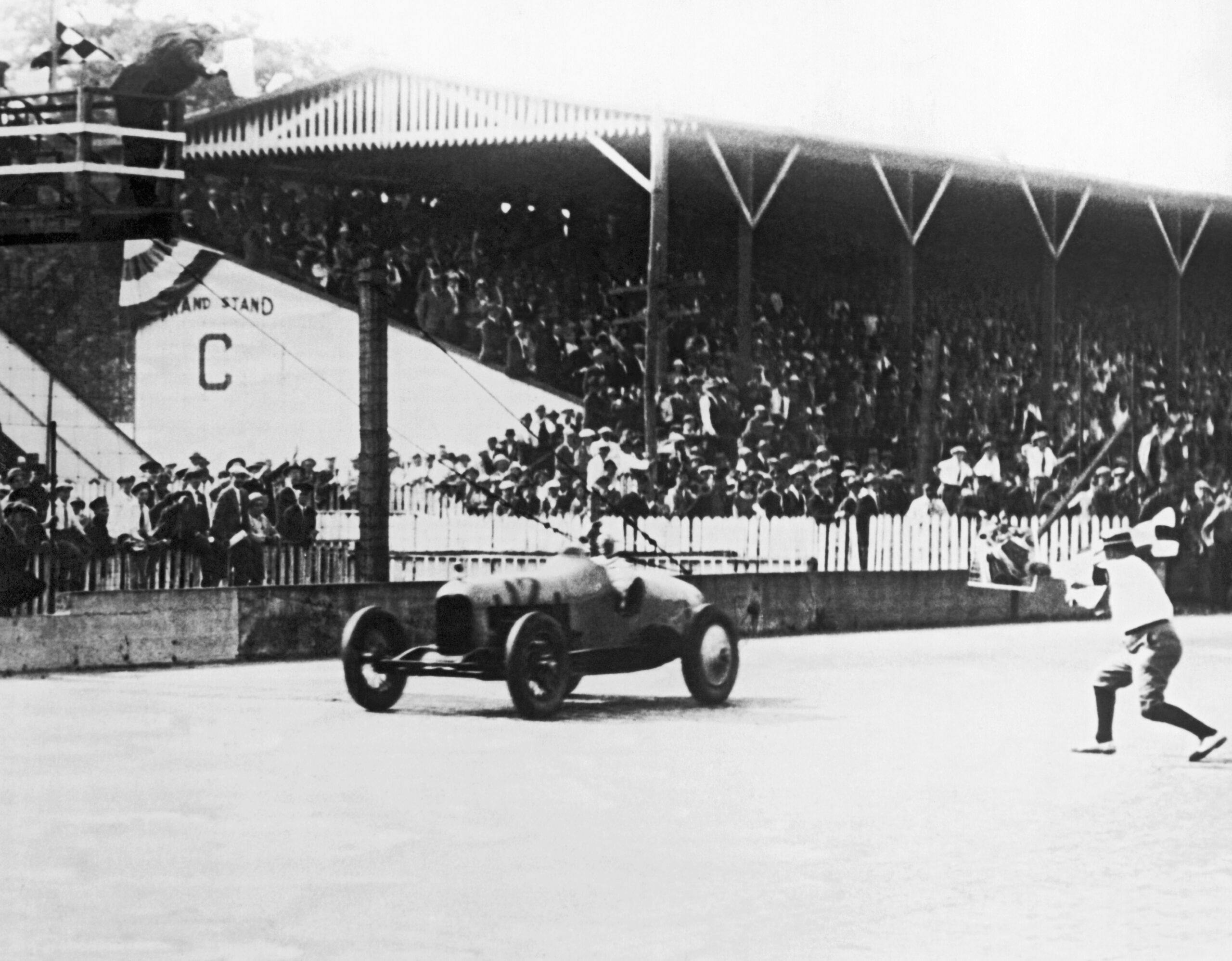 De Paolo Winner at Indy 500 1925