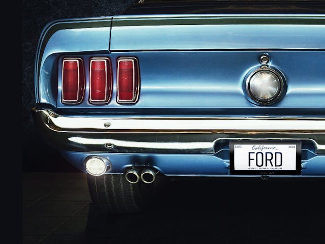 Reviver-Ford-Digital-License-Plate thumb