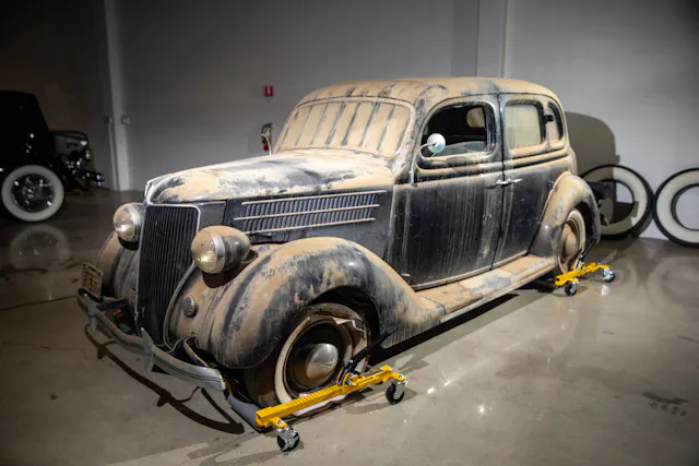 1936-Ford-Model-48-Fordor- 1936-Ford-Model-48-Fordor-
