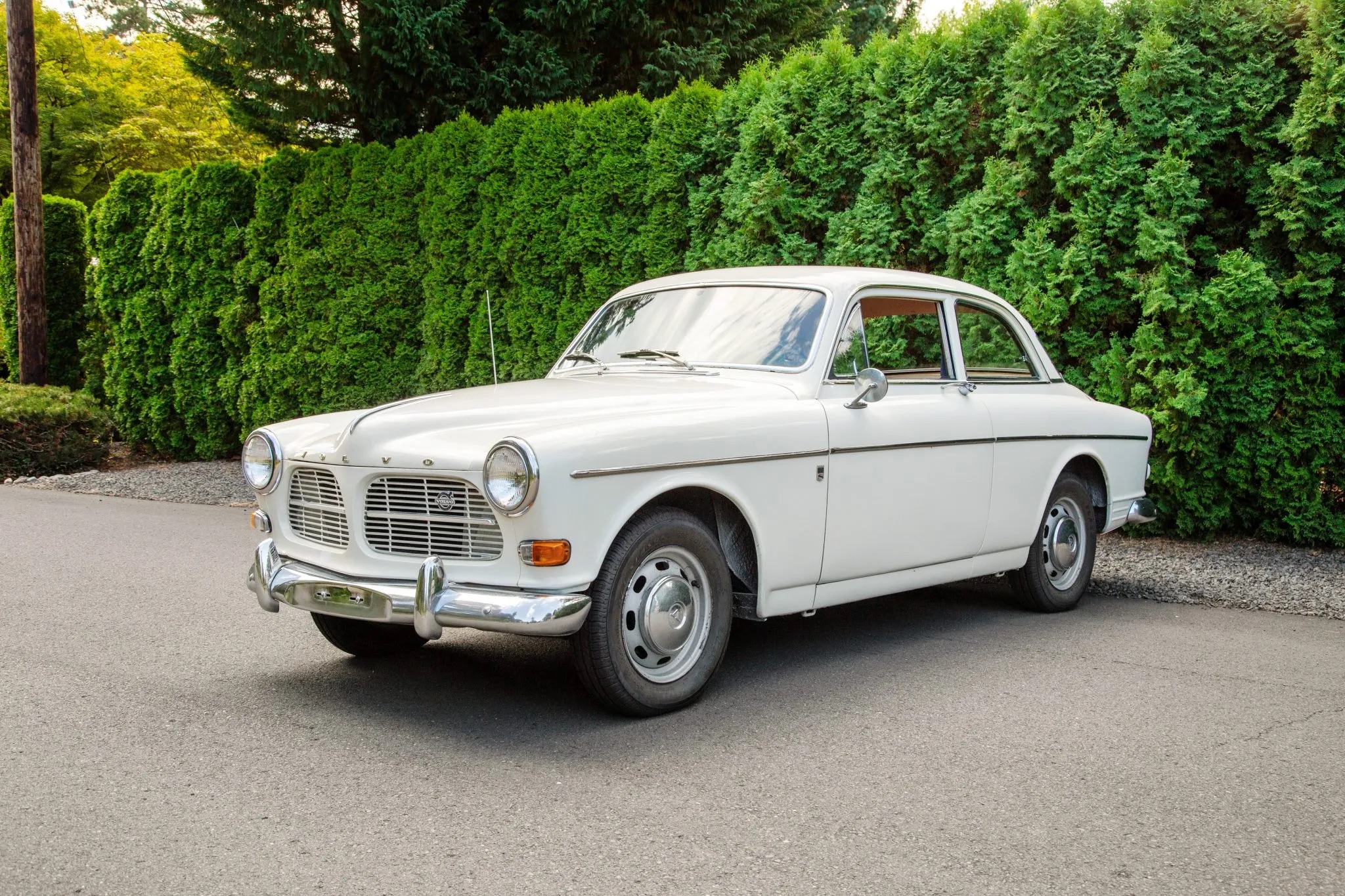 Is there a classic more practical than this Volvo Amazon