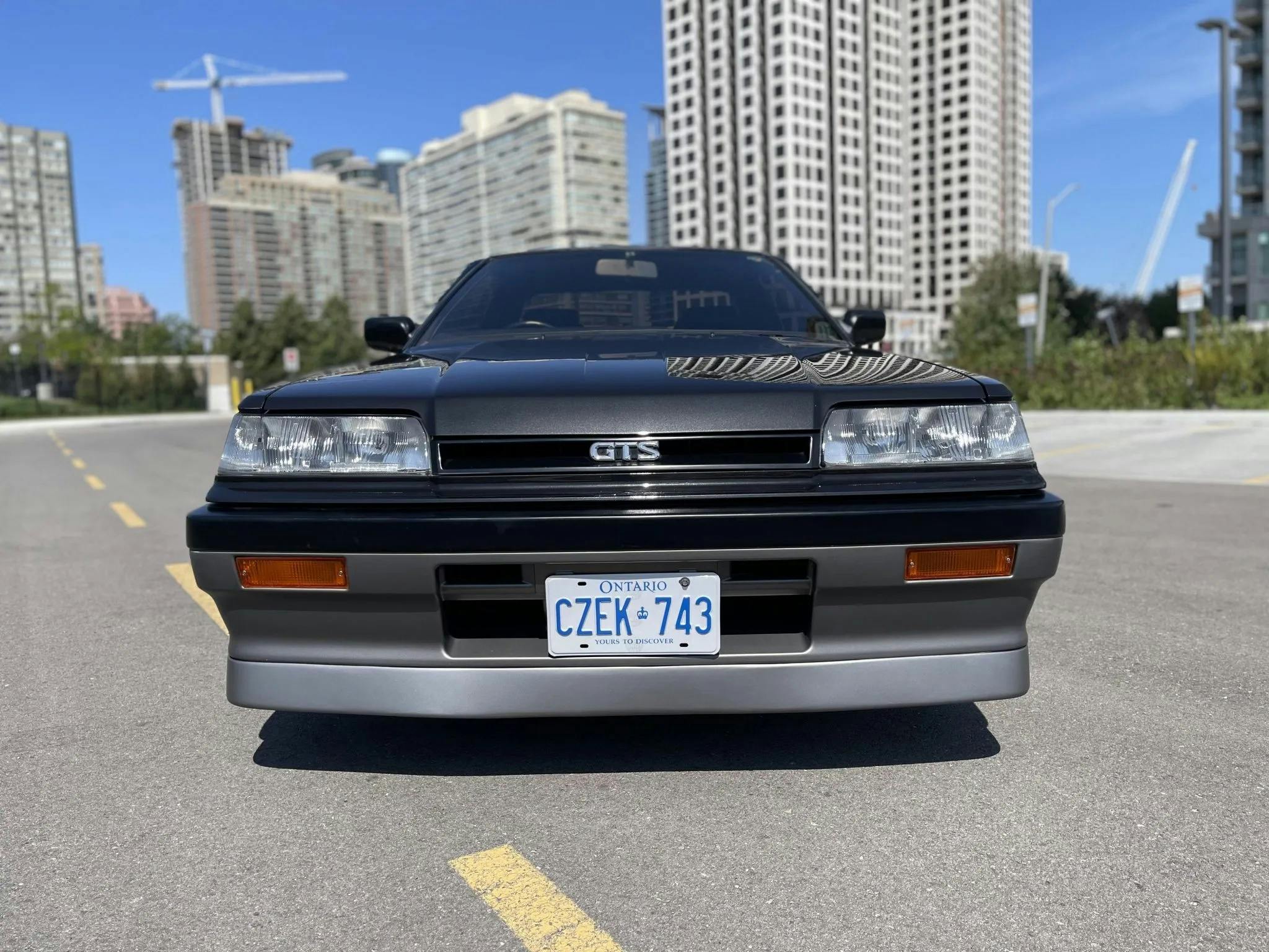 1986 Nissan Skyline GTS-X front
