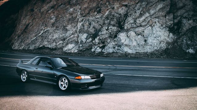 1992-Nissan-Skyline-GTR