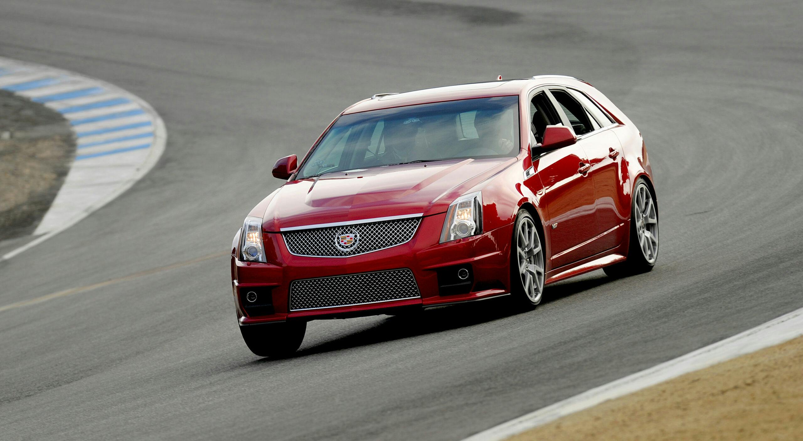 2013 Cadillac CTS-V Sport Wagon manual