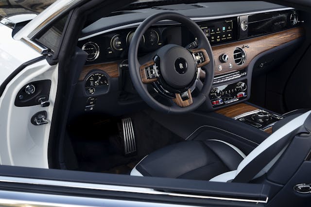 2024-Rolls-Royce-Spectre interior wood