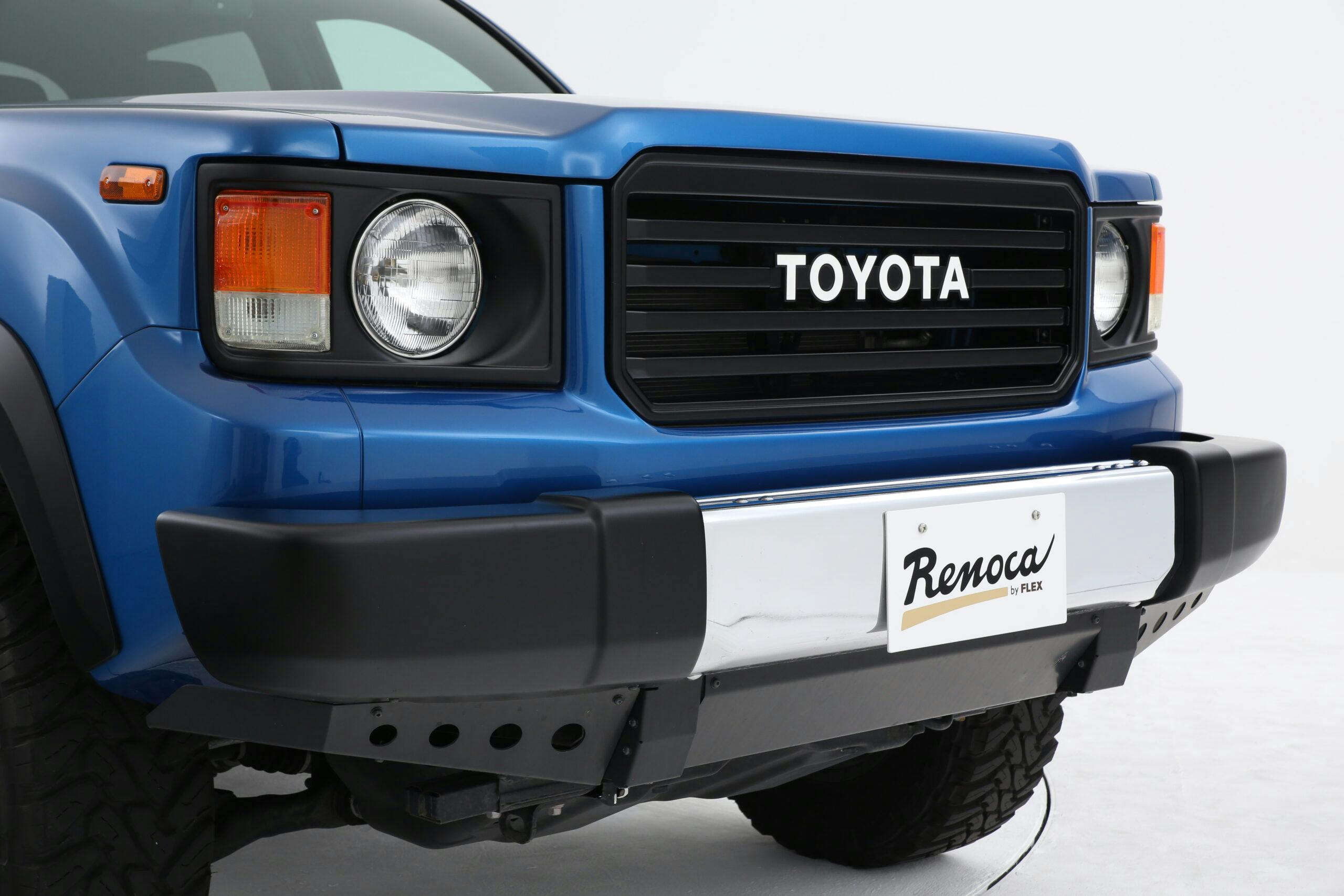 Renoca Windansea Toyota Tacoma throwback retro