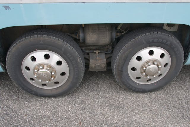 GMC Motorhomes wheels tires