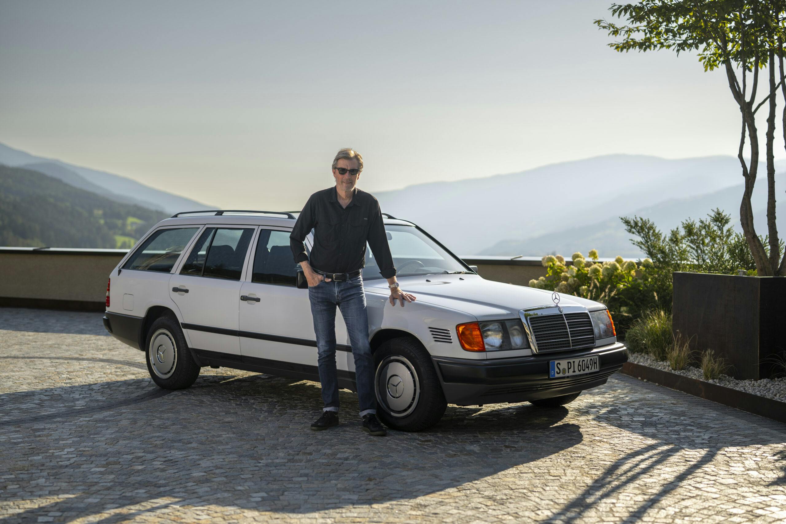 Mercedes Benz W124 The Engineers E Class Takes On The Alps Hagerty Media 5816