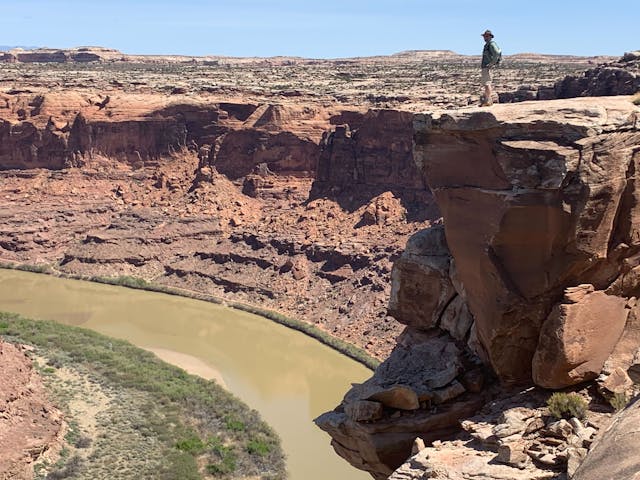 The Green River hiker aaron robinson standing on overlook
