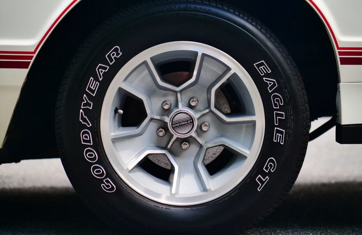 Monte Carlo SS wheel tire