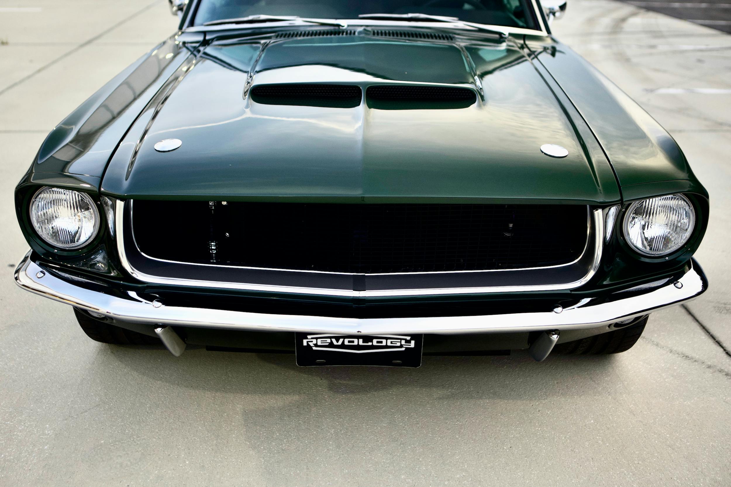 Revology 1968 Mustang GT Cobra Jet front close