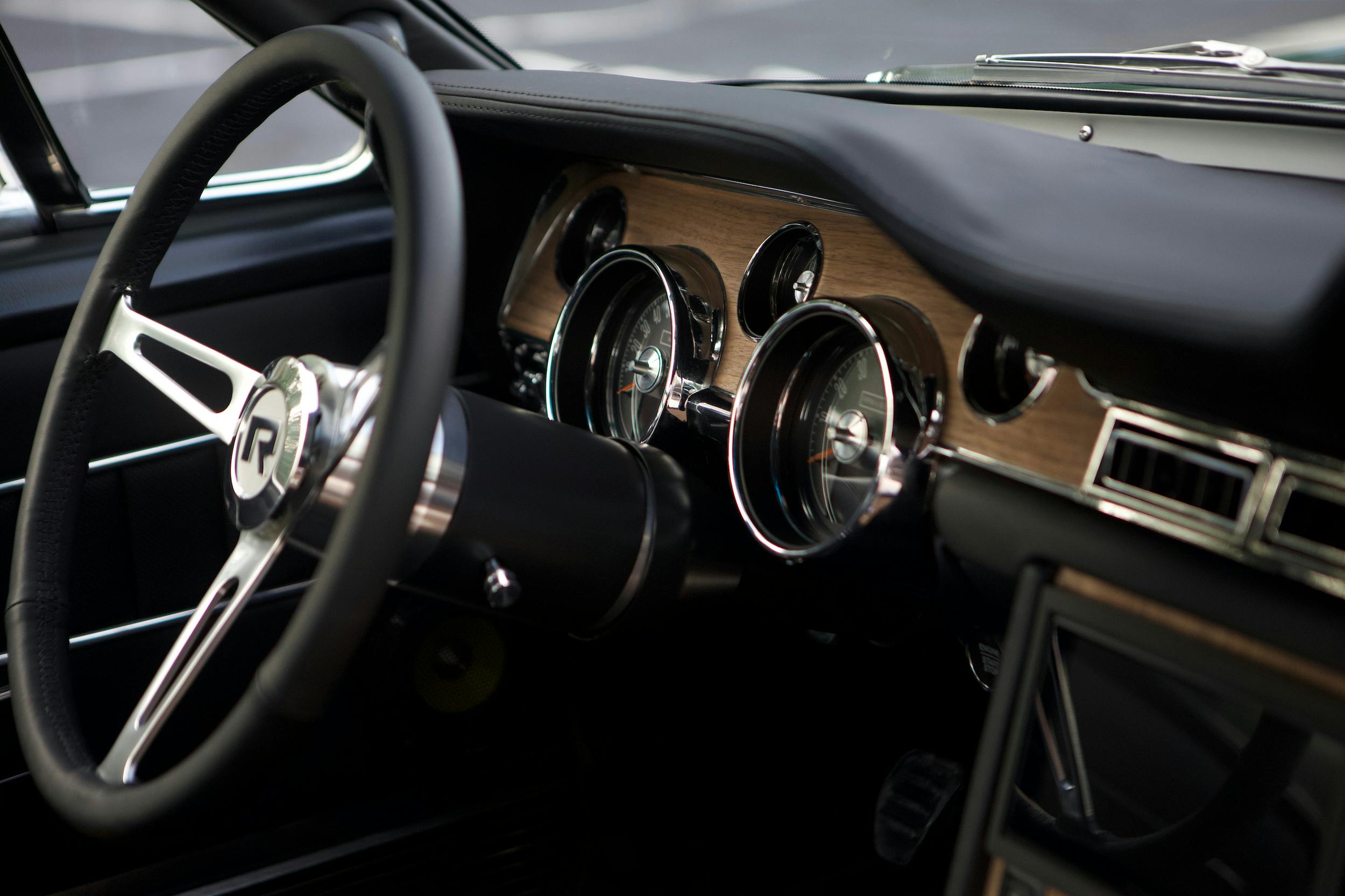 Revology 1968 Mustang GT Cobra Jet interior dash