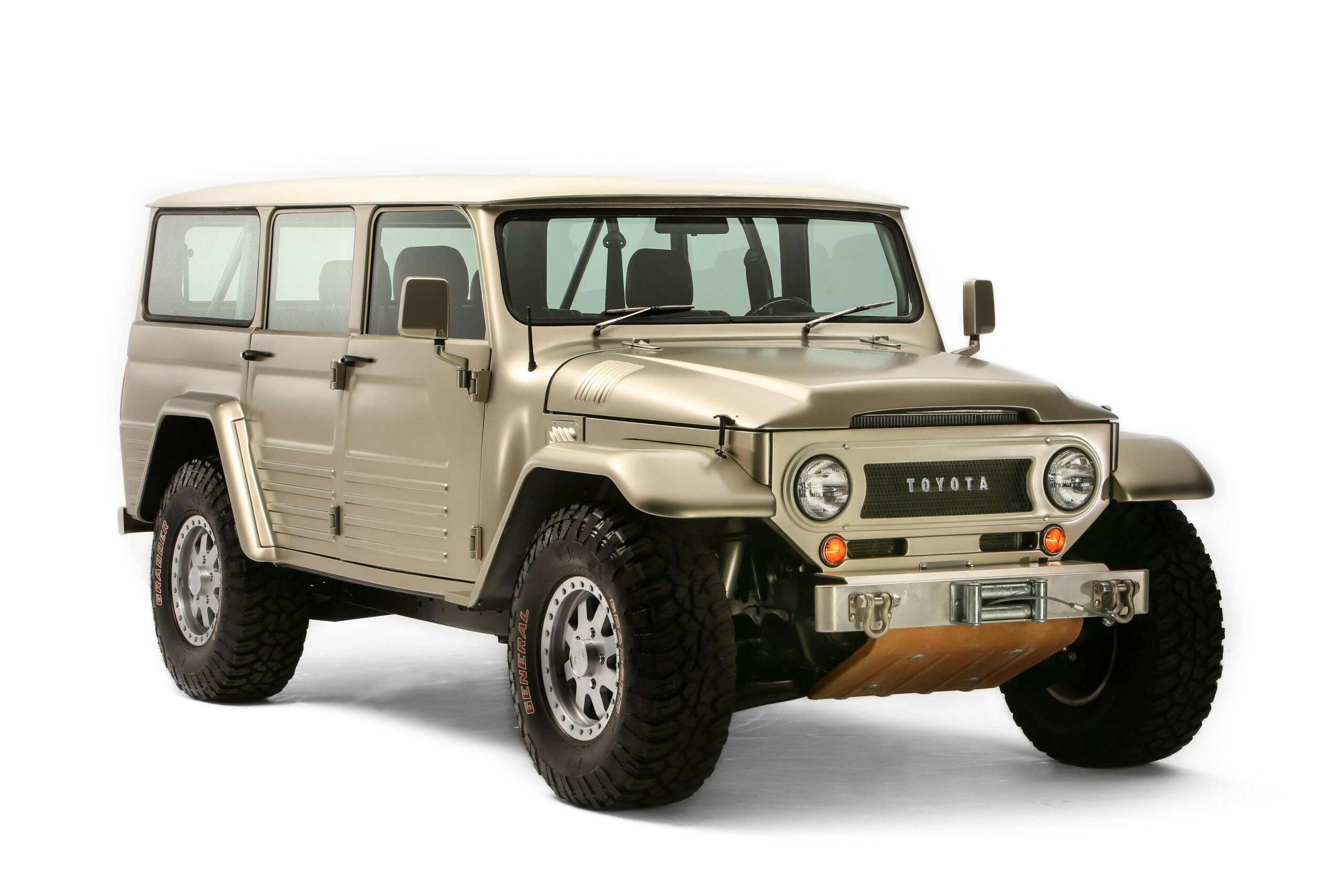 Toyota unveils the retro-styled return of the Land Cruiser
