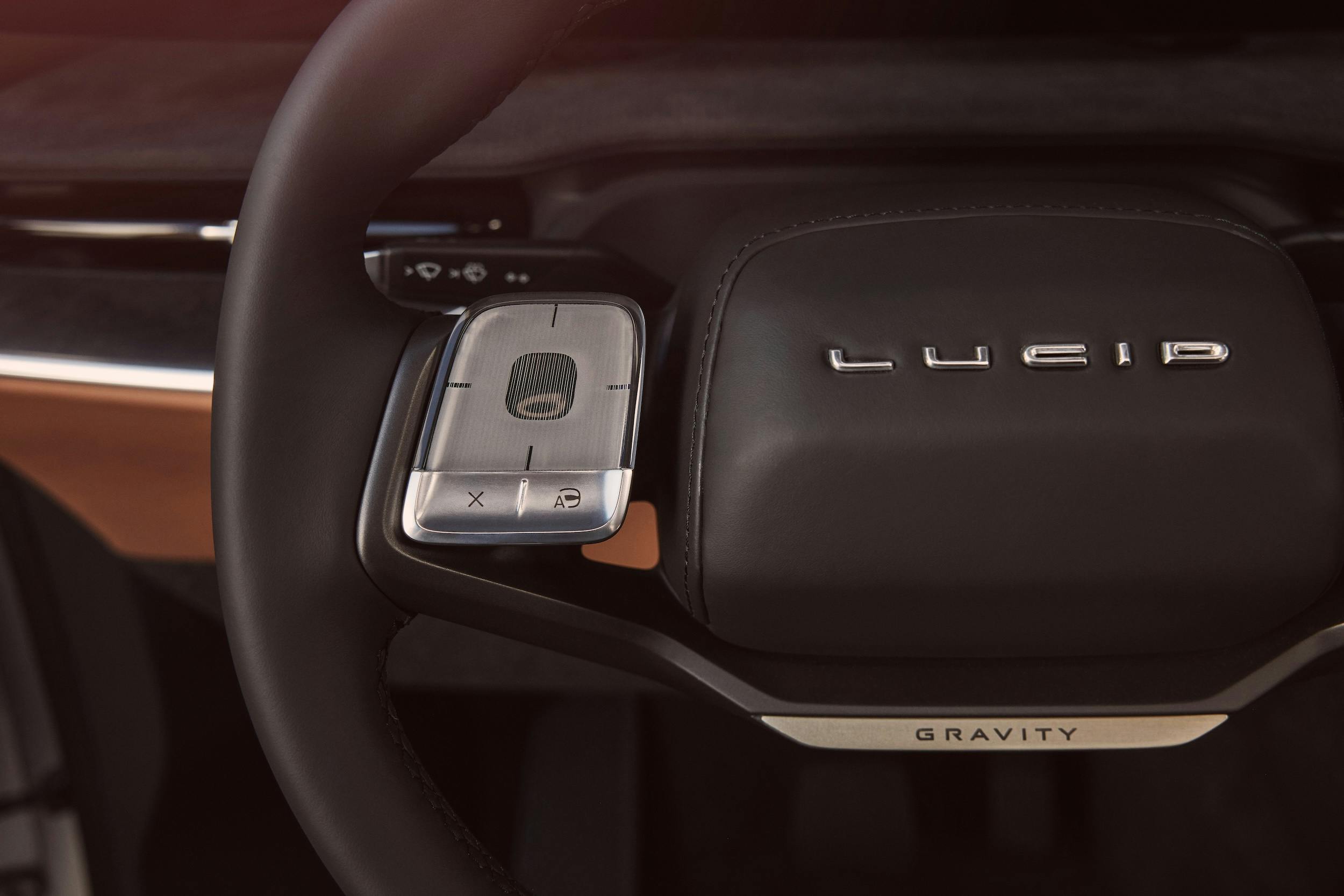 Lucid Gravity SEV EV interior steering wheel