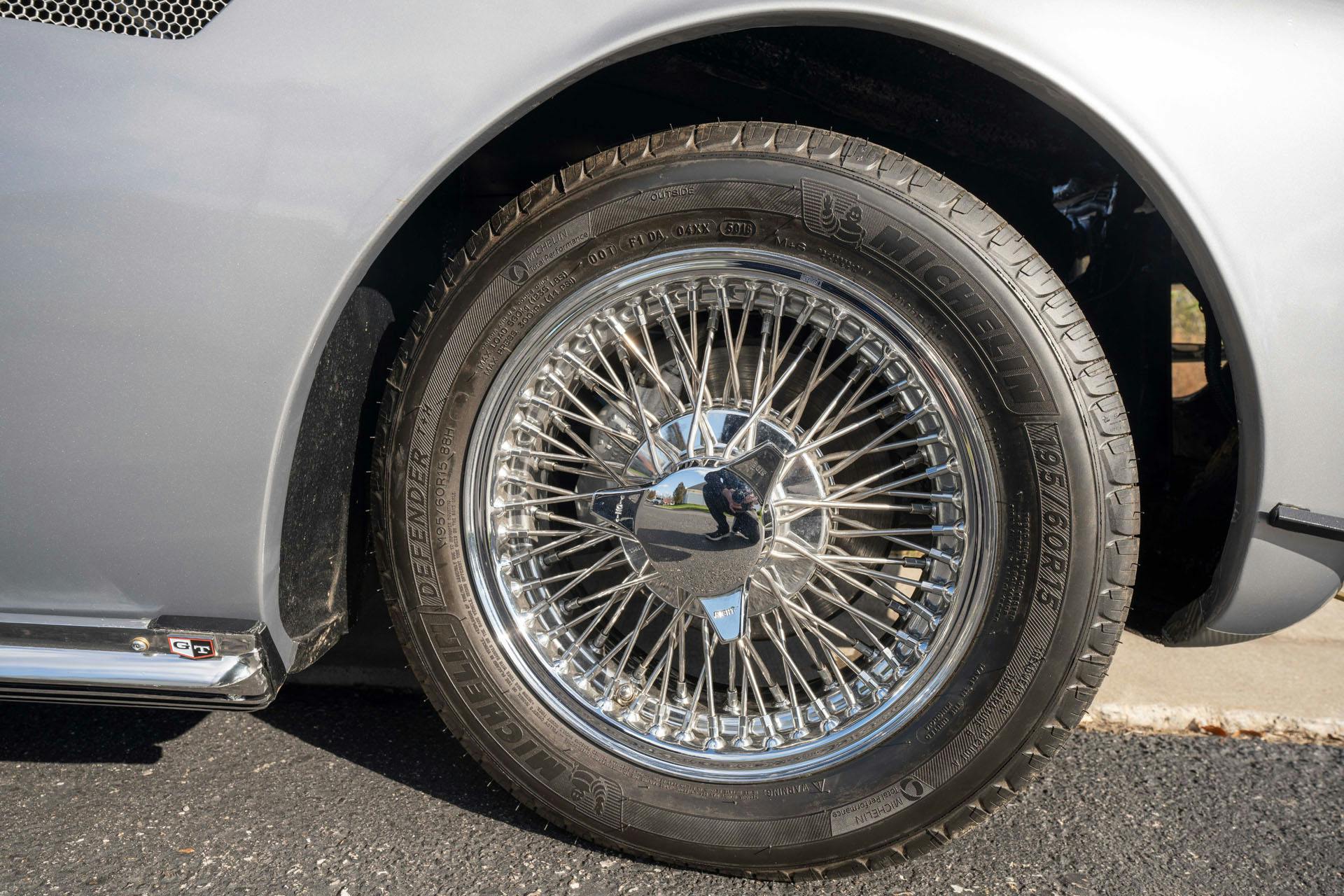 1959 Peerless GT Phase II wheel tire