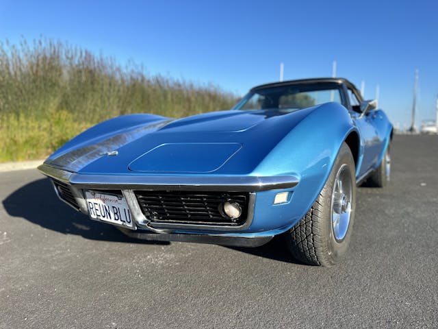1968 Corvette C2 Stingray front