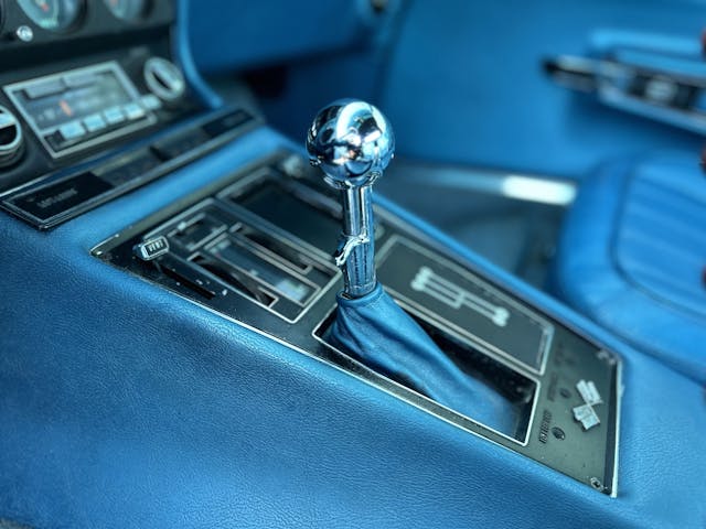 1968 Corvette C2 Stingray interior shifter