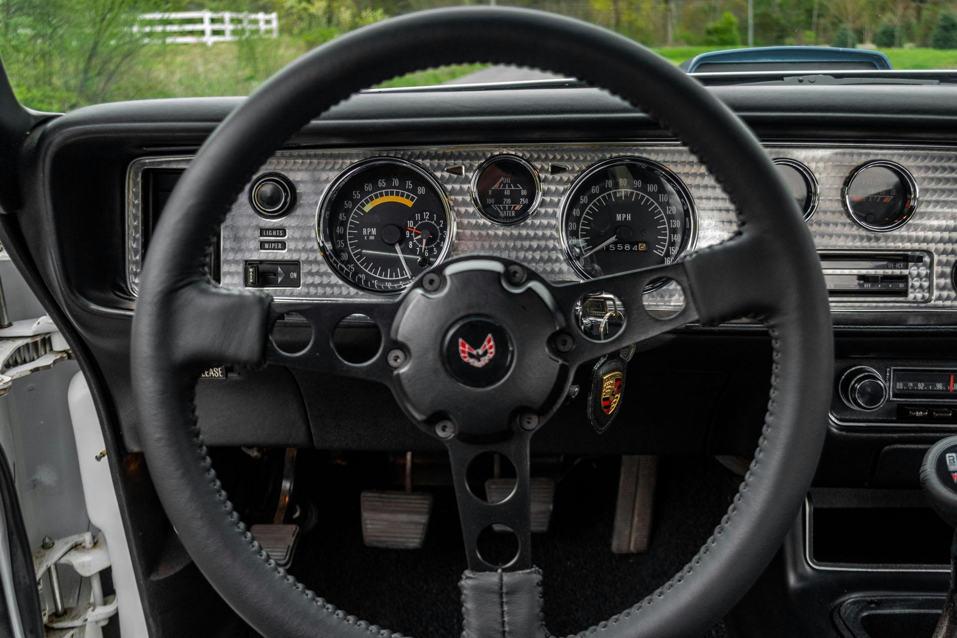 1970 Pontiac Firebird Trans Am Ram Air III steering wheel