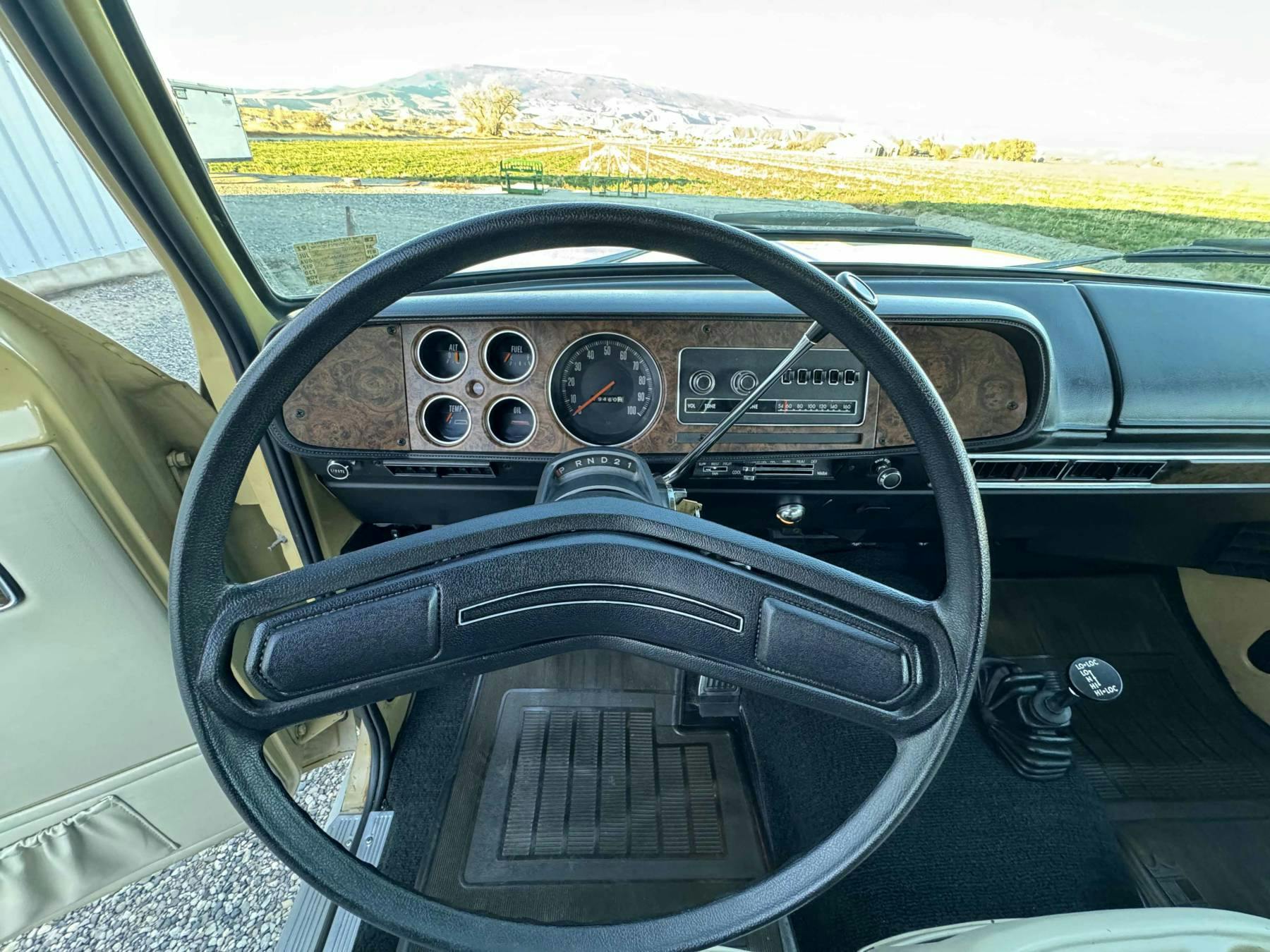 1976 Plymouth Trail Duster steering wheel