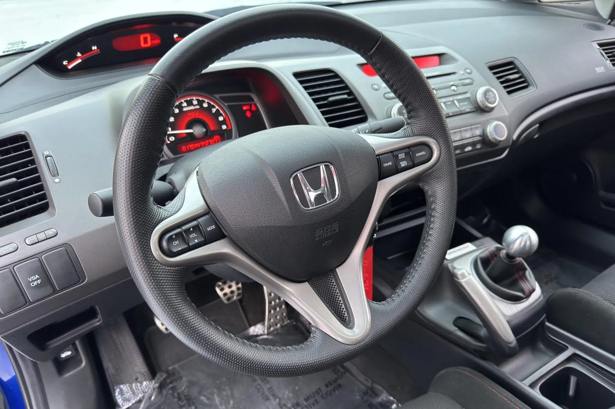 2008 Honda Civic Mugen Si interior steering wheel