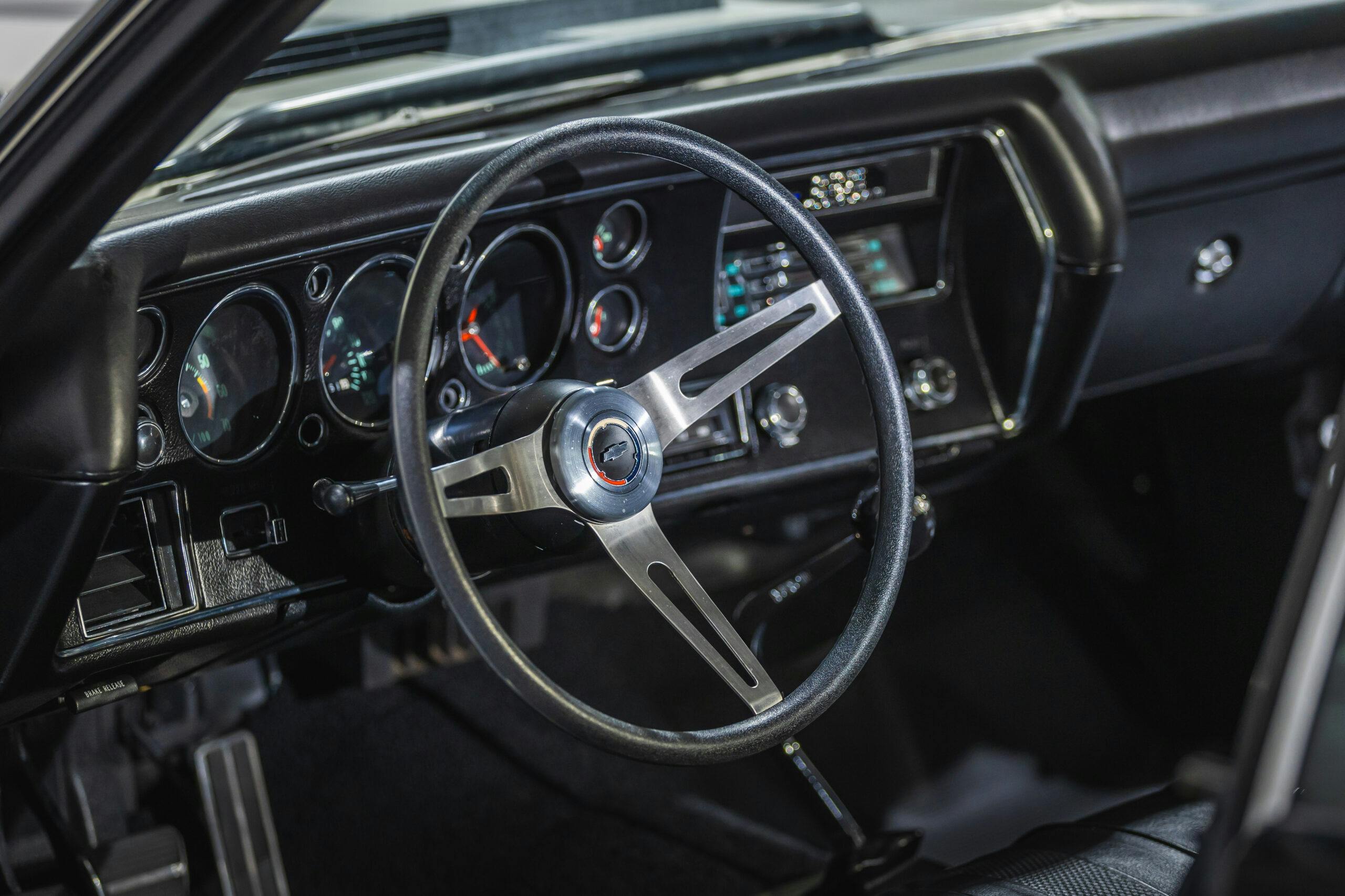 Chevrolet Chevelle interior steering wheel