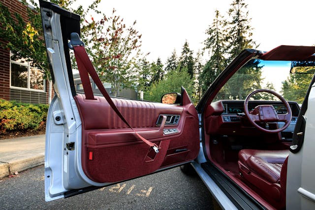 1991 Oldsmobile Cutlass Supreme Convertible interior door panel