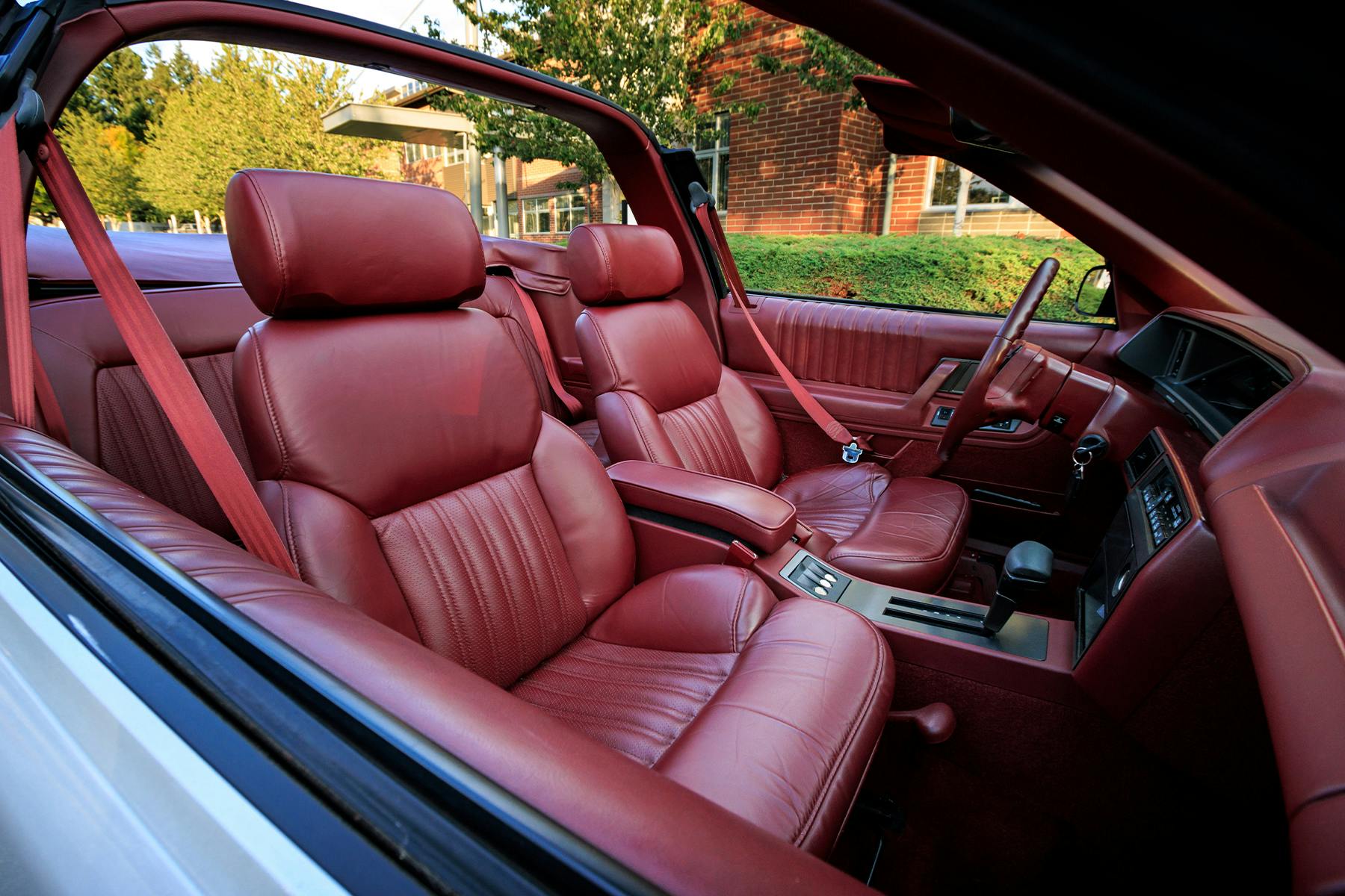 1991 Oldsmobile Cutlass Supreme Convertible interior front seats