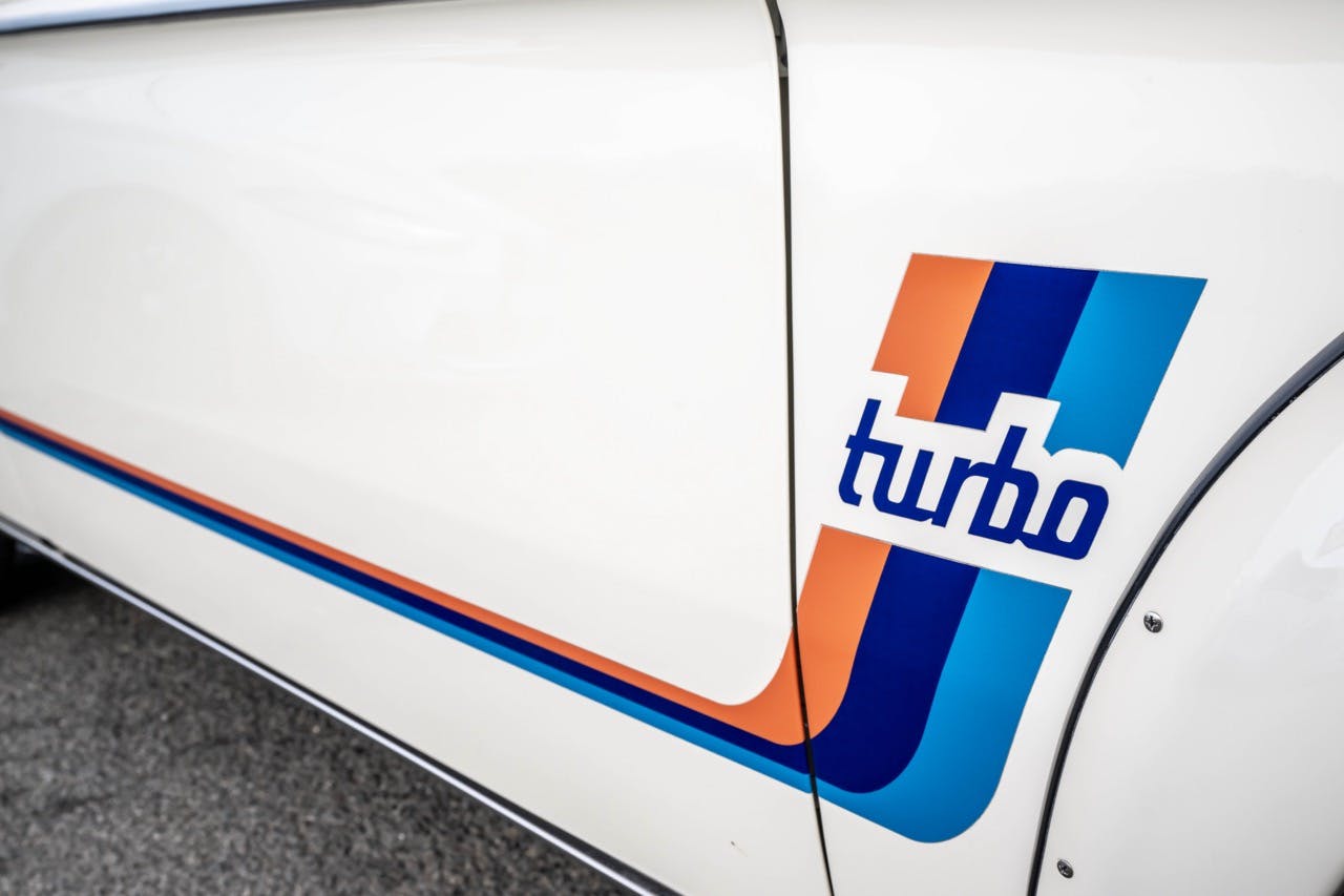 BMW 2002 Turbo graphics