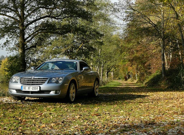 Chrysler-Crossfire country road front three quarter
