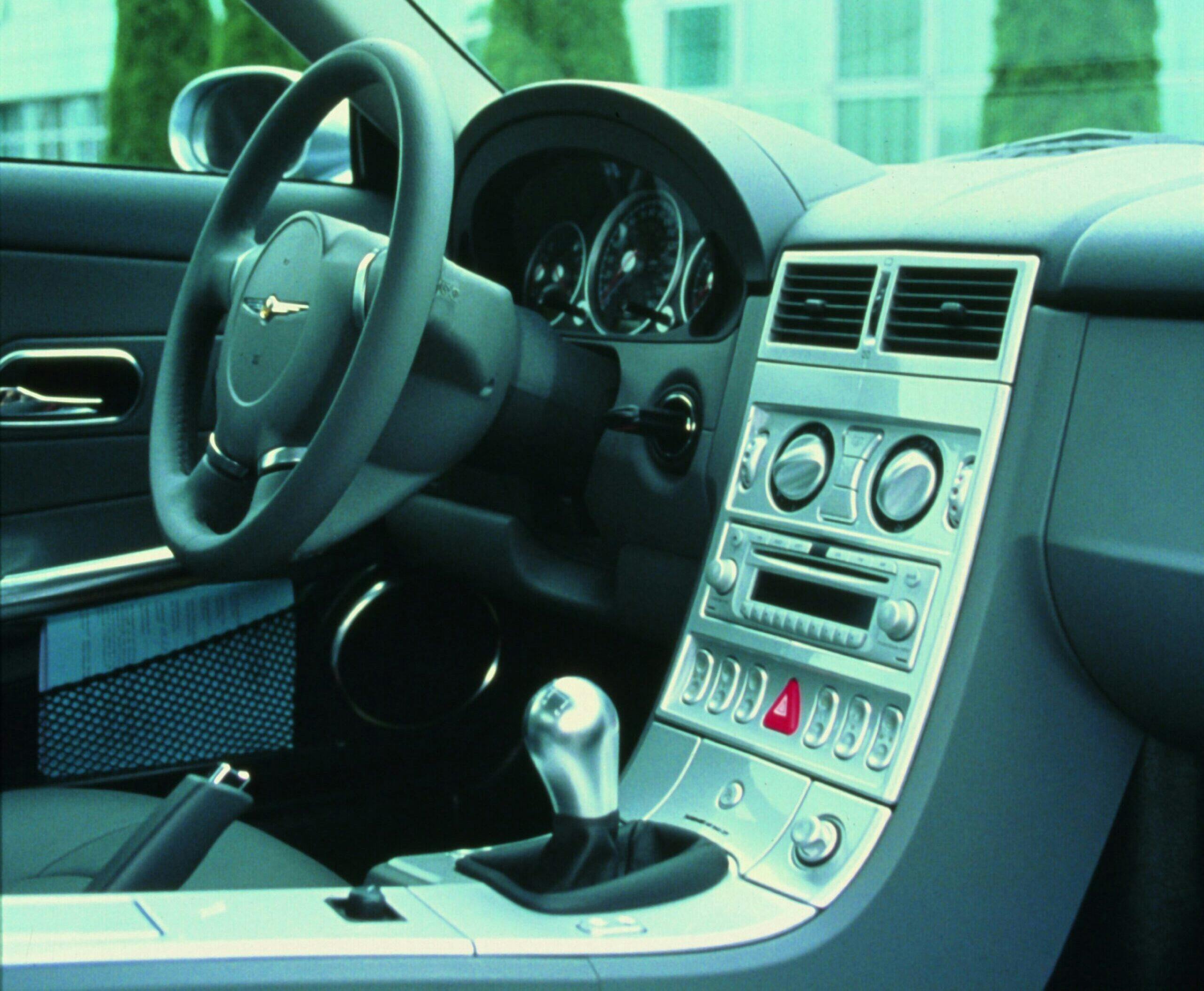 Chrysler Crossfire 2004 interior