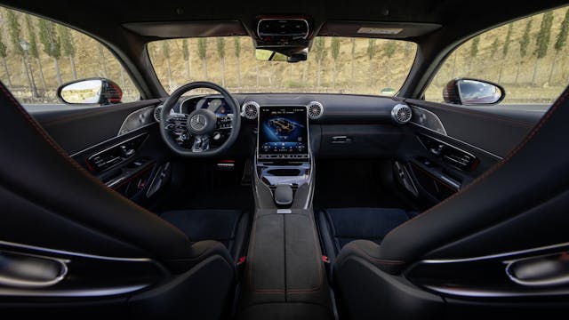 Mercedes-AMG AMG GT 63 4MATIC+ Coupe interior front full