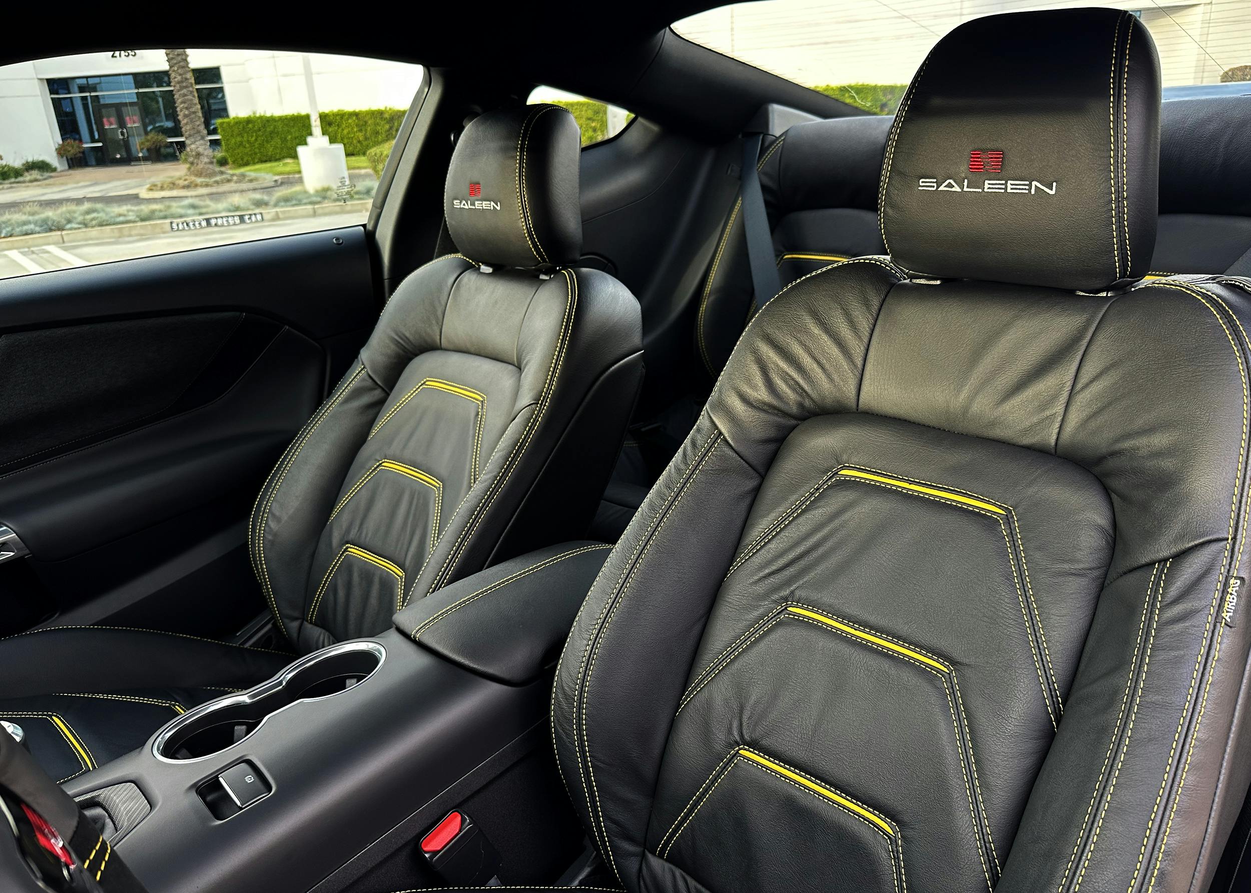 2024 302 White Label Mustang interior seats