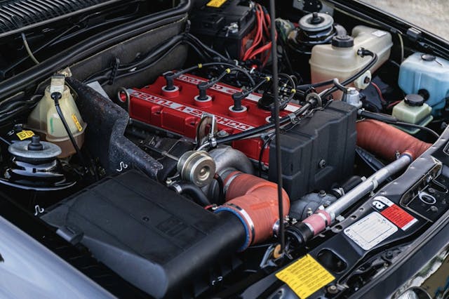 Ford-Sierra-Cosworth-RS500-600k engine