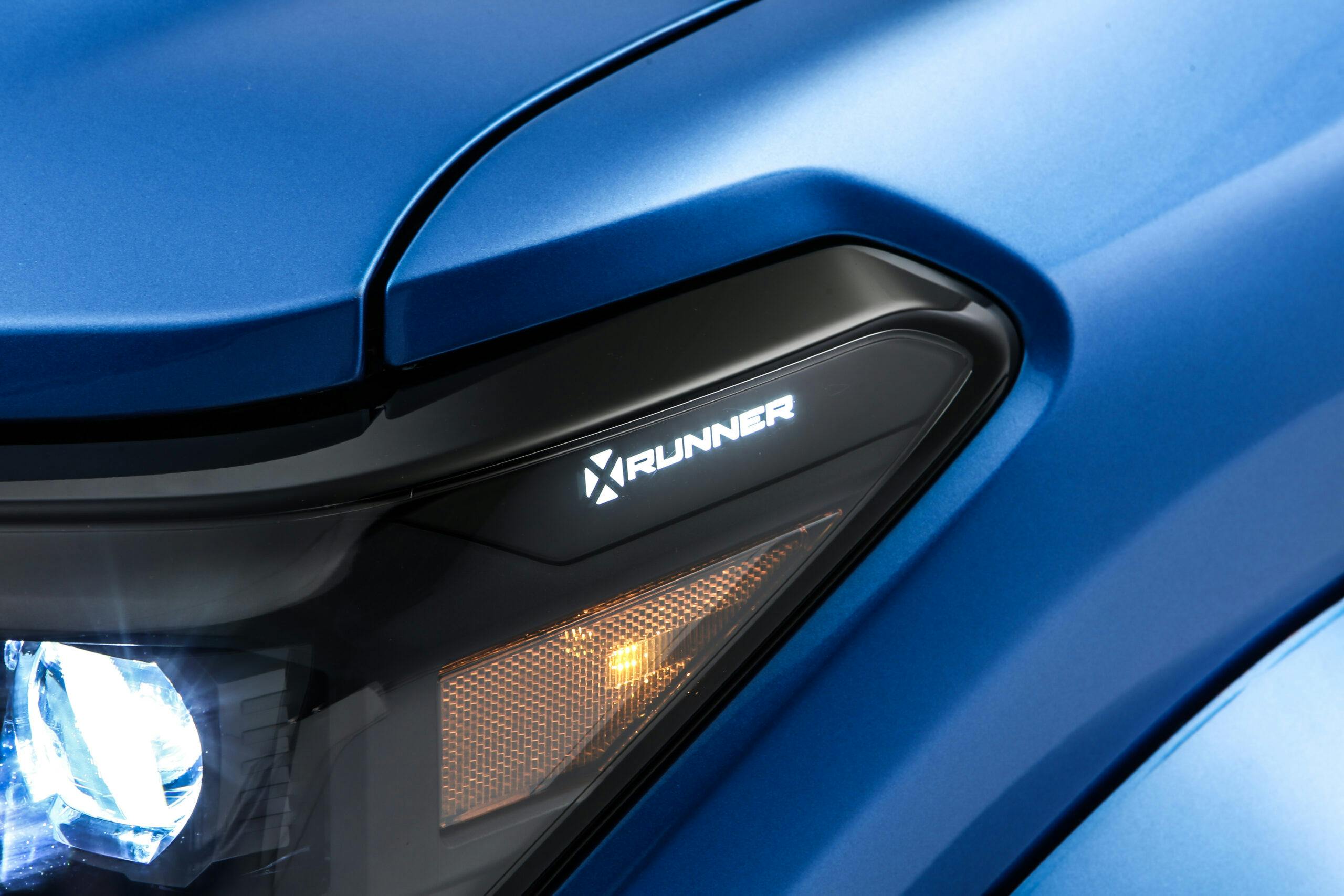 Toyota Tacoma X-Runner Concept exterior headlight detail