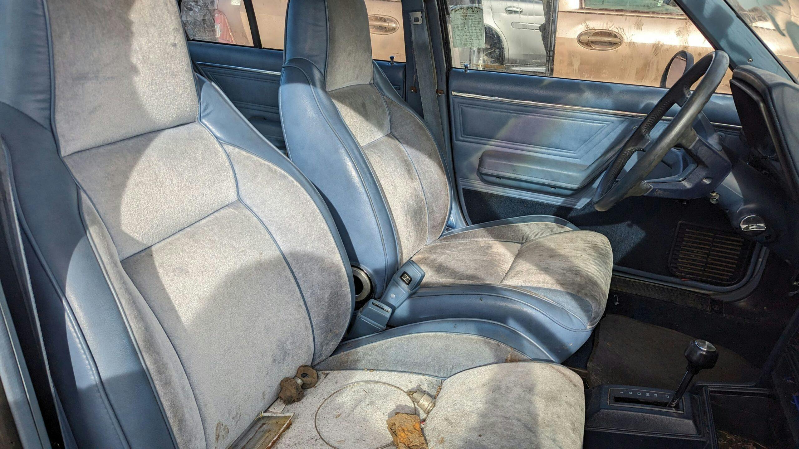 1988 Plymouth Horizon America interior front seats