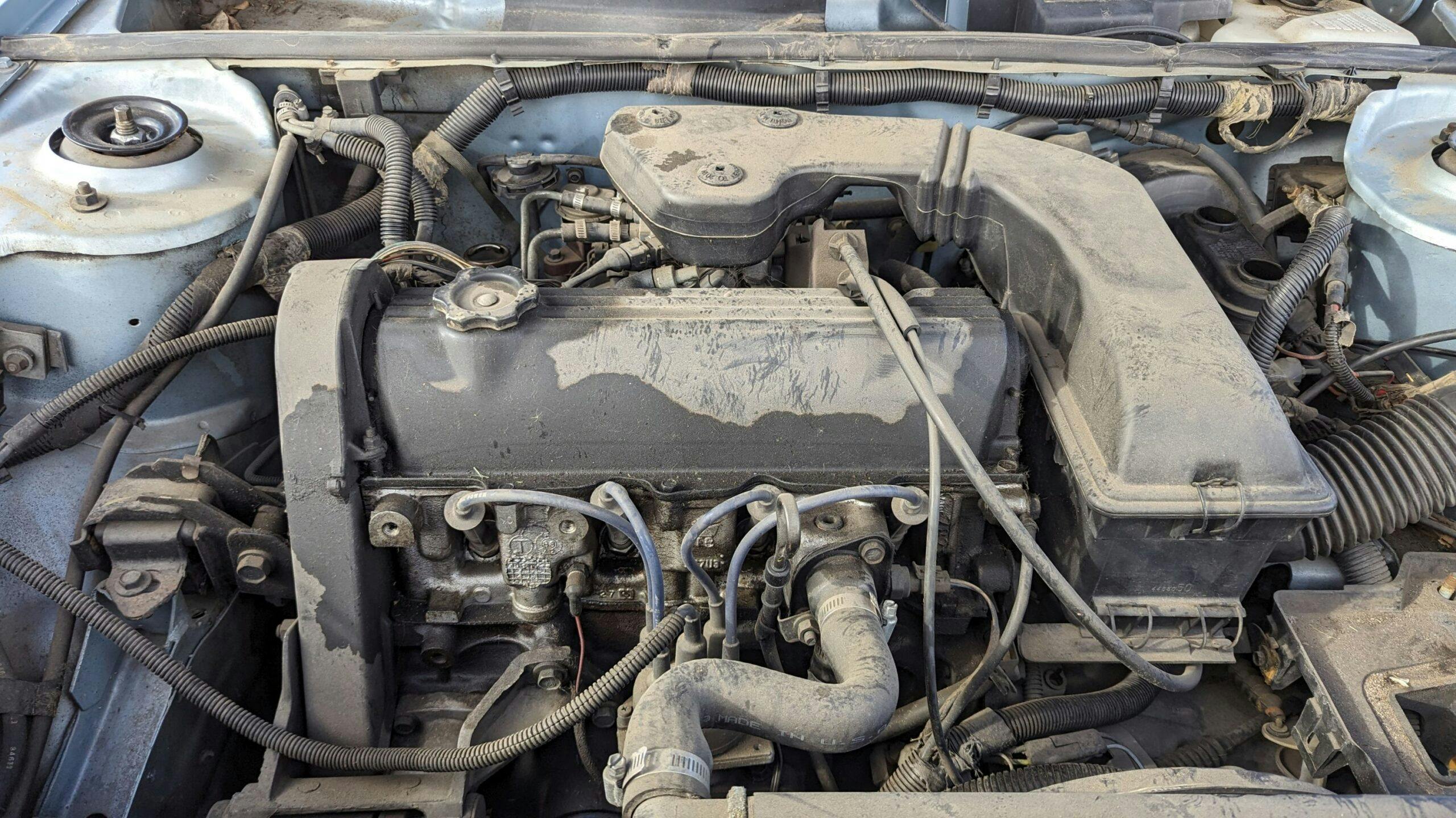 1988 Plymouth Horizon America engine