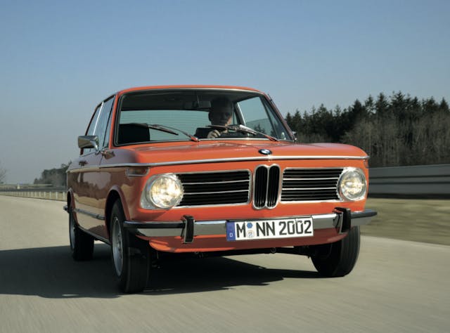 BMW 2002 tii Orange