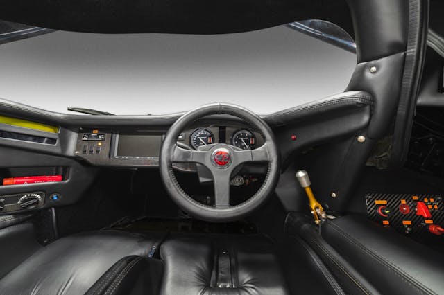 Schuppan 962 CR interior